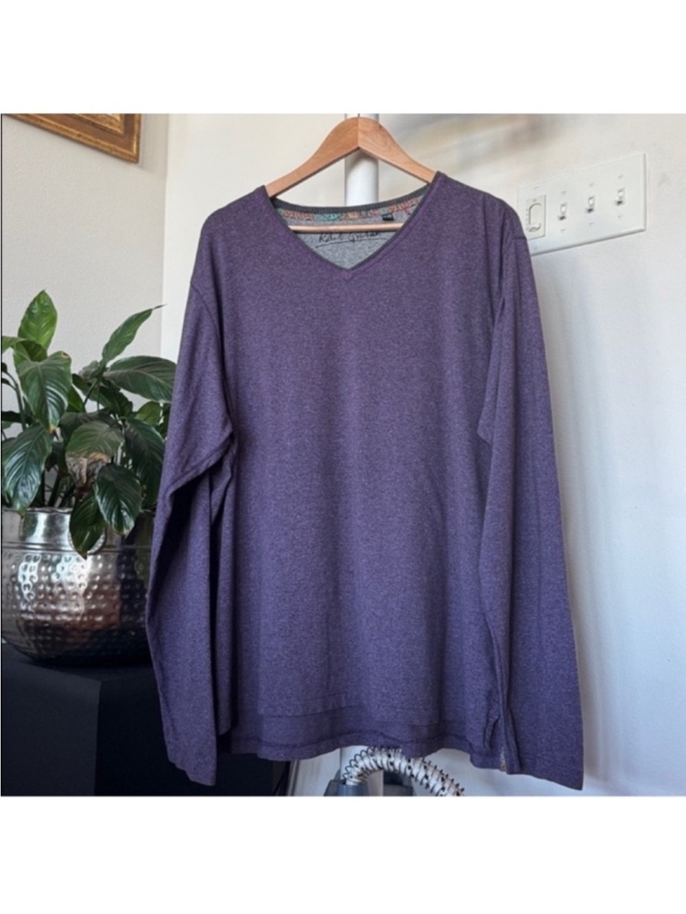 Robert Graham Sweater Sz 2XL V Neck Cotton Mens Purple Lightweight Preppy Casual